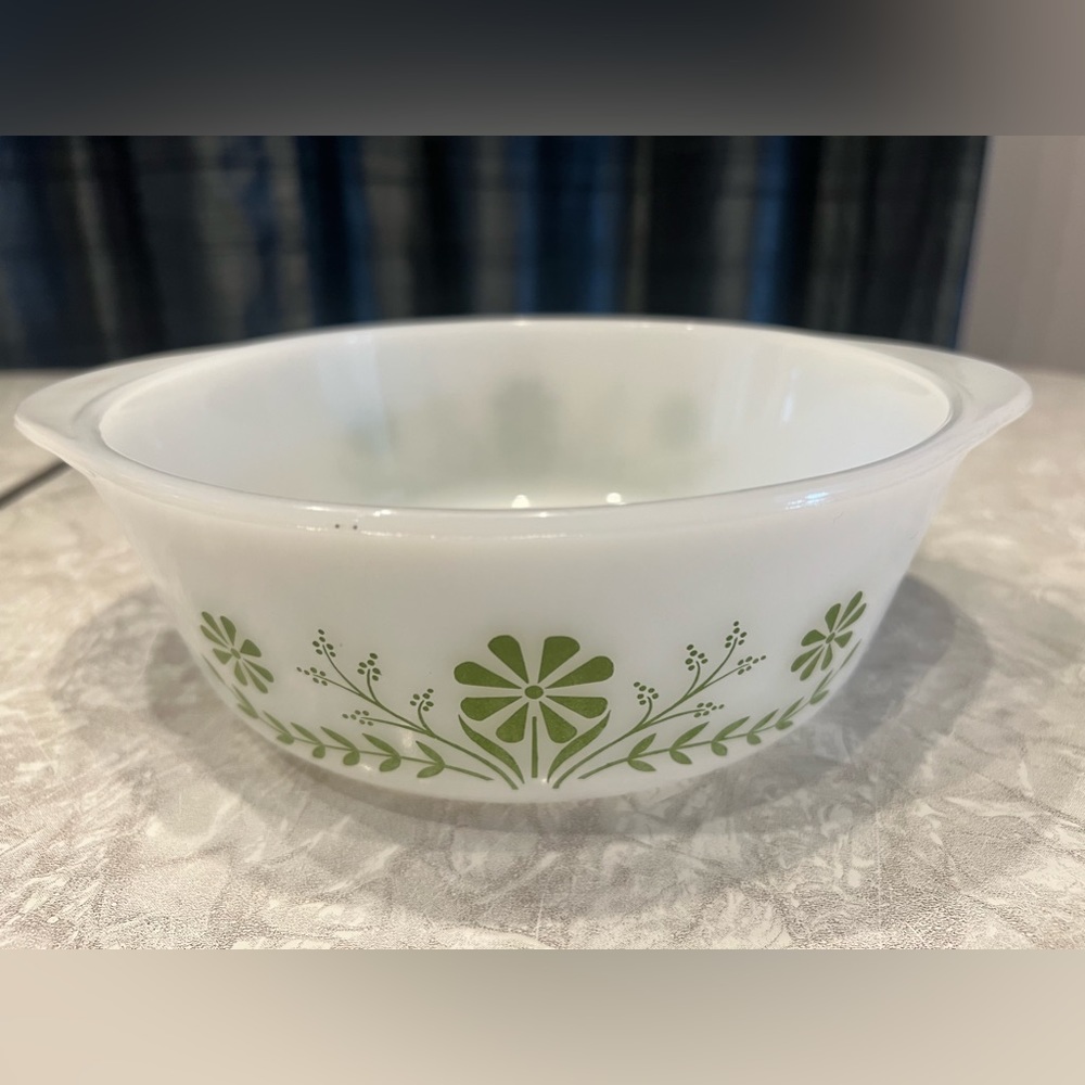 Vintage Glasbake Green Daisy Casserole Dish wLid, 1 1/2 QT, Milk Glass J-2600